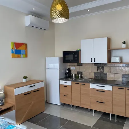 Kovacs Apartmanhaz Kiskunhalas Zimmer foto
