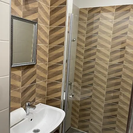 Kovacs Apartmanhaz Kiskunhalas Zimmer foto