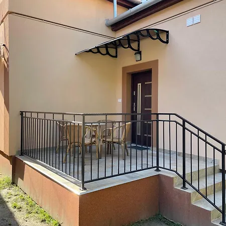 Kovacs Apartmanhaz Kiskunhalas Zimmer foto