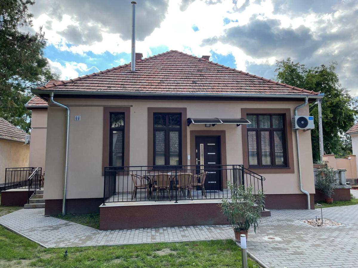 Apartment Kovacs Apartmanhaz *