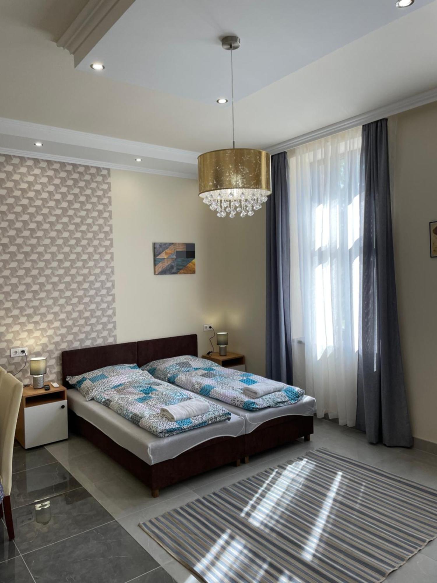 Kovacs Apartmanhaz * Kiskunhalas