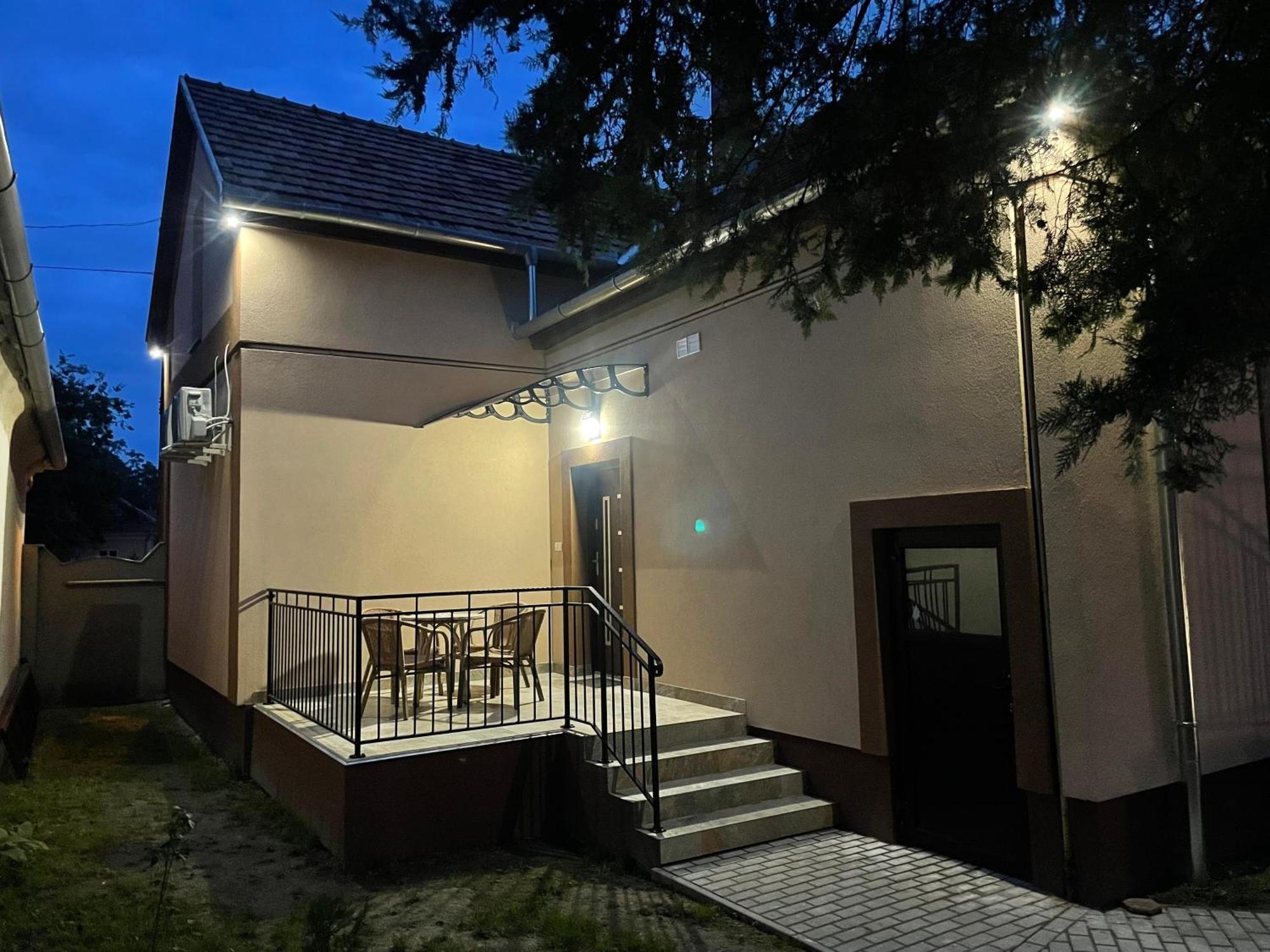 Apartment Kovacs Apartmanhaz Kiskunhalas