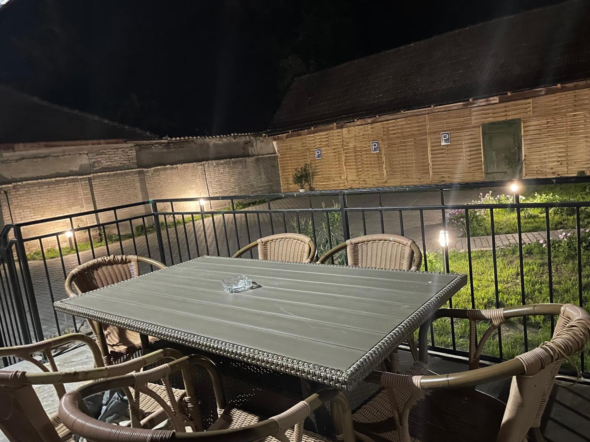 Kovacs Apartmanhaz *